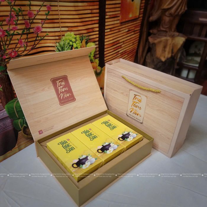 hop-tra-bieu-tra-tom-non-1